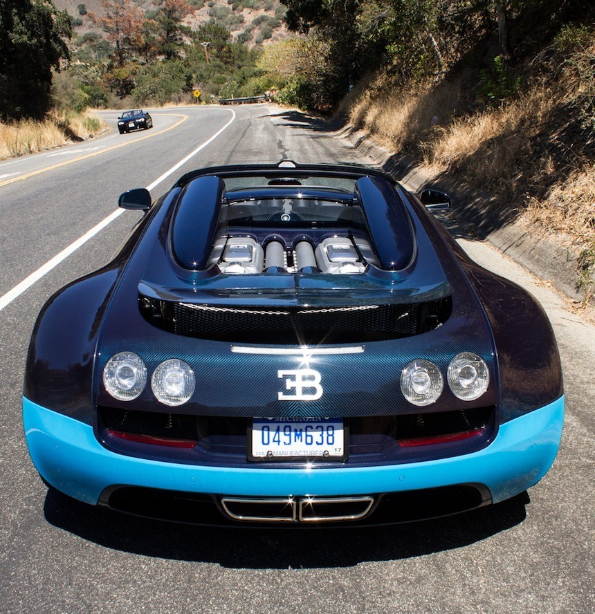 A Regular Guy Drives A Bugatti Veyron Supercar Luxury Items 