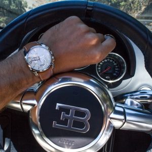 A Regular Guy Drives A Bugatti Veyron Supercar Luxury Items