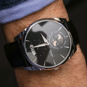 Parmigiani Tonda 1950 Lune Watch Hands-On Hands-On